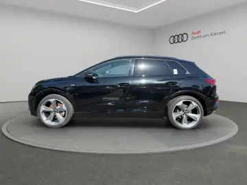 AUDI Q4 40 e-tron S line LED Navi HuD Kamera