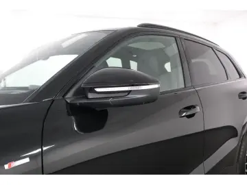 AUDI Q5 2.0 TDI quattro S-line S-tronic Navi LED AHK