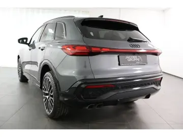 AUDI Q5 2.0 TDI quattro S line S tronic LED AHK B&O