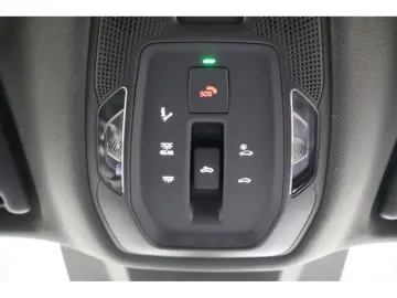 AUDI Q5 2.0 TDI quattro S line S tronic LED AHK B&O