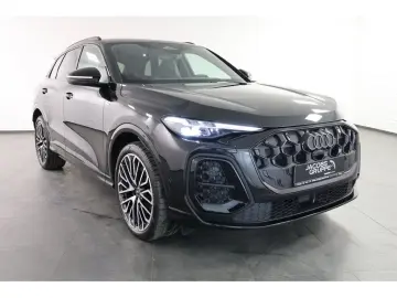 AUDI Q5 2.0 TDI quattro S-line S tronic Navi LED AHK