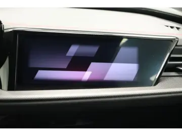 AUDI Q5 2.0 TDI quattro S-line S tronic Navi LED AHK