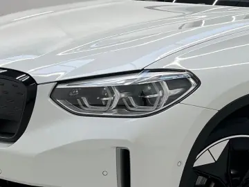 BMW iX3 AHK Driv.Assist.Prof Harman K Head-Up LED