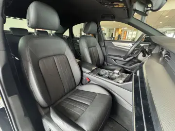 AUDI A6  55 TFSI quattro Black  design S-tronic LED