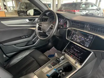 AUDI A6  55 TFSI quattro Black  design S-tronic LED