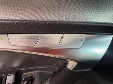 AUDI A6  55 TFSI quattro Black  design S-tronic LED