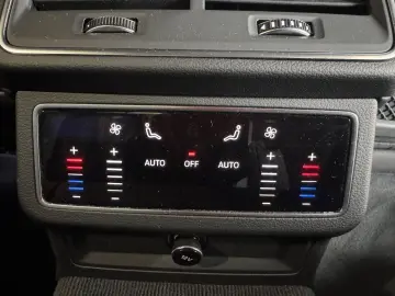 AUDI A6  55 TFSI quattro Black  design S-tronic LED