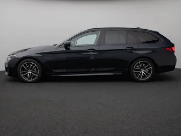 BMW 530d xD M Sport Panorama Kamera HUD HiFi Komfort