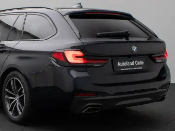BMW 530d xD M Sport Panorama Kamera HUD HiFi Komfort