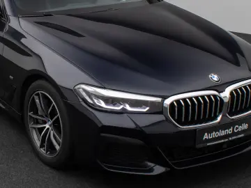 BMW 530d xD M Sport Panorama Kamera HUD HiFi Komfort