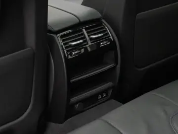 BMW 530d xD M Sport Panorama Kamera HUD HiFi Komfort