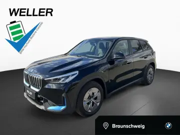 BMW iX1 xDrive30 LivePlus SpoSi SHZ RFK AdapMFwk LED