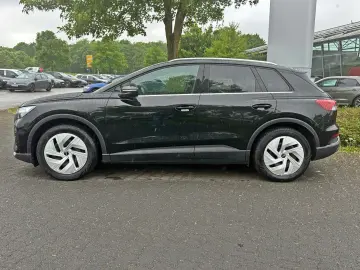AUDI Q4 e-tron 40 NAVI  KAMERA PARKASSIST PRIVACY ACC