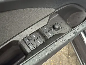 AUDI Q4 e-tron 40 NAVI  KAMERA PARKASSIST PRIVACY ACC