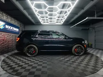 DODGE Durango 3.6 V6 GT 4x4 SRT-Style Night Modell 22