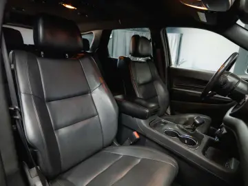 DODGE Durango 3.6 V6 GT 4x4 SRT-Style Night Modell 22