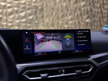 BMW 330e Touring M-SPORTPAKET PANORAMA LASER HARMAN