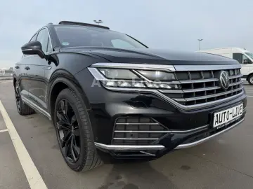 VW Touareg 3.0 TDI Atmosphere PAN MATR LUFT 360 VOL
