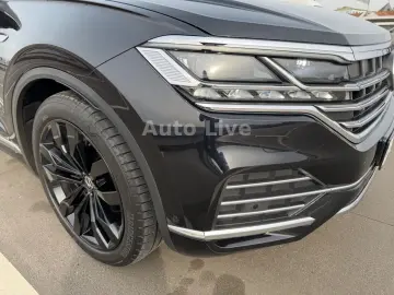 VW Touareg 3.0 TDI Atmosphere PAN MATR LUFT 360 VOL