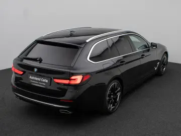 BMW 520d xD LuxuryLine Panorama Laser TV HUD DAB H K