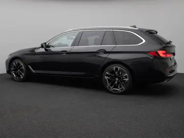 BMW 520d xD LuxuryLine Panorama Laser TV HUD DAB H K