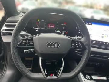 AUDI A5 Avant 2.0 TFSI Komfort-Paket Ambiente-Lichtpa