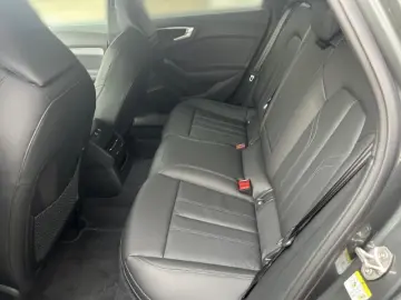 AUDI A5 Avant 2.0 TFSI Komfort-Paket Ambiente-Lichtpa
