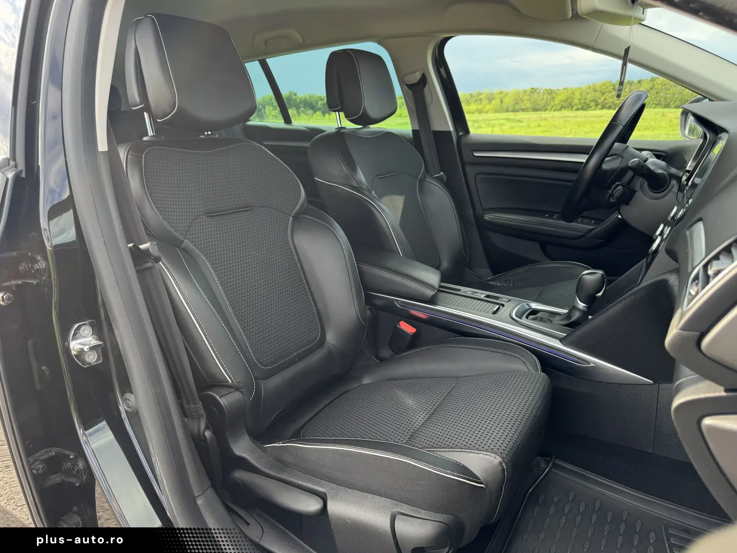 Renault Megane 1.3 TCe Bose Edition TVA Deductibil
