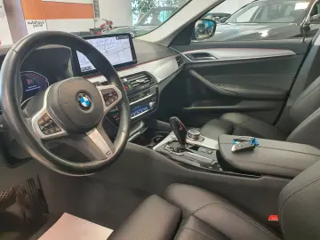 BMW 520d xDrive Aut HUD Park&Driv&FernAss SportSitze