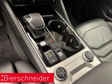 VW Touareg 3.0 TDI 4Mo. Tiptronic R-Line DIGITAL 19