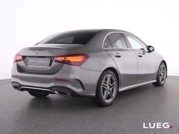 MERCEDES-BENZ A 220 d Lim AMG MBUX LED KeyGo Kamera …