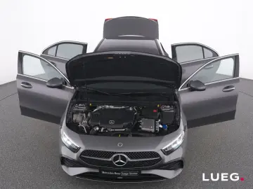 MERCEDES-BENZ A 220 d Lim AMG MBUX LED KeyGo Kamera …