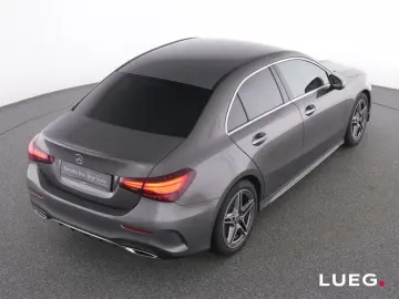 MERCEDES-BENZ A 220 d Lim AMG MBUX LED KeyGo Kamera …