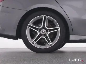 MERCEDES-BENZ A 220 d Lim AMG MBUX LED KeyGo Kamera …