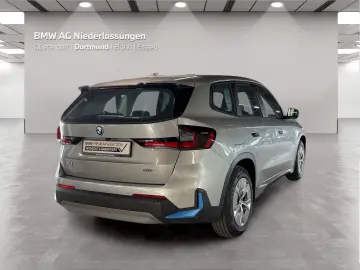 BMW iX1 xDrive30 Driv.Assist  Kamera Sportsitze LED