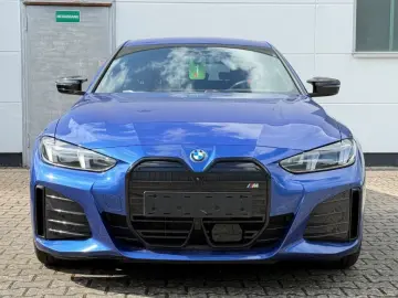 BMW i4 M50 x SR19'' ICONIC AHK H K AdFahrw…