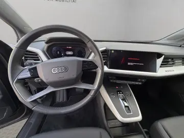 AUDI Q4 45 e-tron quattro Kamera Navi GRA