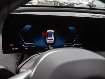 BMW iX xDrive40MSport Navi AHK HUD Leder eSitze RFK