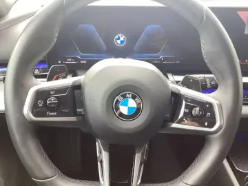 BMW 520 i M-Sport PRO 19'' AHK ICONIC AdLE…