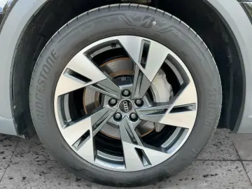 AUDI e-tron Sportback 55 QU S-LINE INT MATRIX AHK B&O