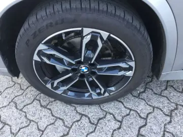 BMW X1 18i M-Sport Sommer19'' PANO H K AdL…