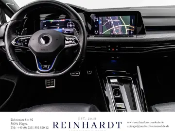 VW GOLF R PERFORMANCE IQ-L ACC HuD R-SITZ AKRAPOVIC