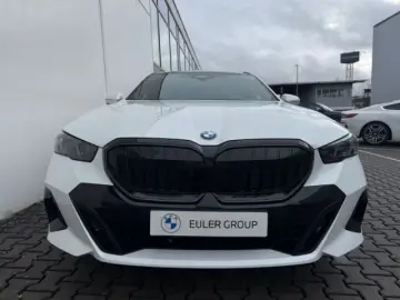 BMW 520 i M-Sport Sommer19'' PRO AHK ICONI…
