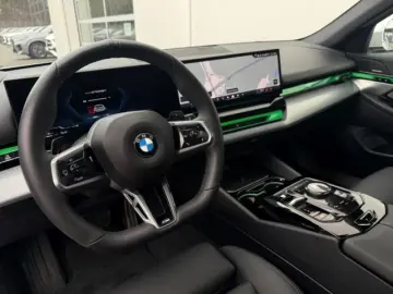 BMW 520 i M-Sport Sommer19'' PRO AHK ICONI…