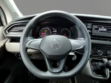 VW T6.1 Caravelle Trendline 2.0 TDI 9-SITZER PDC
