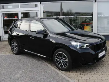 BMW X1 xDrive20d A . M-Sport.AHK.Adap-LED.ACC.Kamera