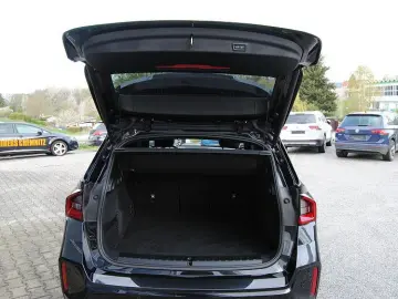 BMW X1 xDrive20d A . M-Sport.AHK.Adap-LED.ACC.Kamera