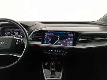 AUDI Q4 e-tron 50 quattro Navi Komfortpaket-Plus