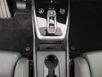 AUDI Q4 e-tron 50 quattro Navi Komfortpaket-Plus
