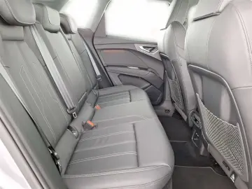 AUDI Q4 e-tron 50 quattro Navi Komfortpaket-Plus